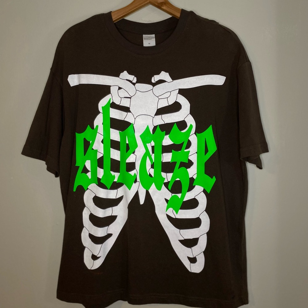 vintage skeleton tee